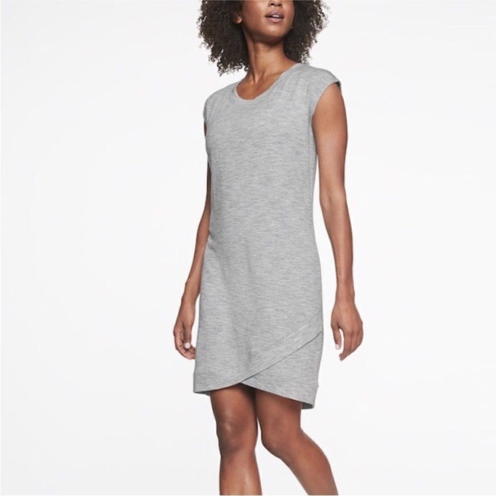 Athleta cap sleeve criss cross hem t shirt dress •Extremely Soft•